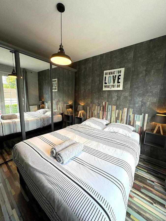 Location de vacances pour 5 personnes, avec Balcon ainsi que Terrasse et Jardin dans Le Pin-au-Haras - 2