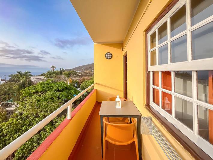 Ferienwohnung für 3 Personen, mit Balkon und Garten sowie Pool in Villa de Mazo