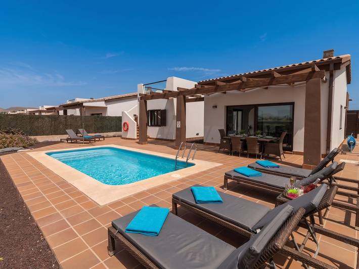 Finca für 6 Personen, mit Balkon und Pool in Antigua