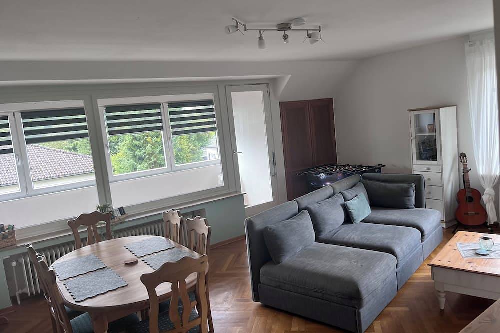 Ganze Wohnung, Viel Platz & viel Sonne - familienfreundliche Wohnung in Waldnähe in Schwelm, Ennepe-Ruhr-Kreis