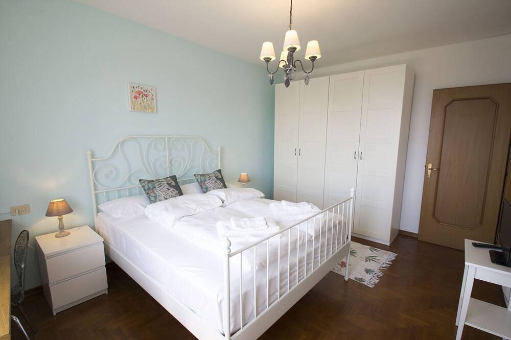 Appartamento intero, Casa Giona in Maccagno, Maccagno con Pino e Veddasca