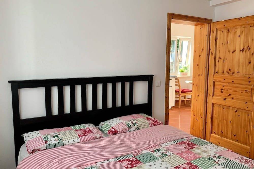 Ganze Wohnung, Charmante Eg Wohnung mit Aircon, Wlan, Smart-Tv im Grünen in Waldsee, Rheinebene