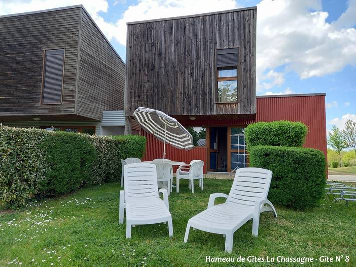 Gîte pour 6 personnes, avec Terrasse et Piscine