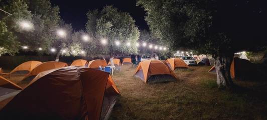 Gîte pour 3 personnes, avec vue et jardin dans Borsh