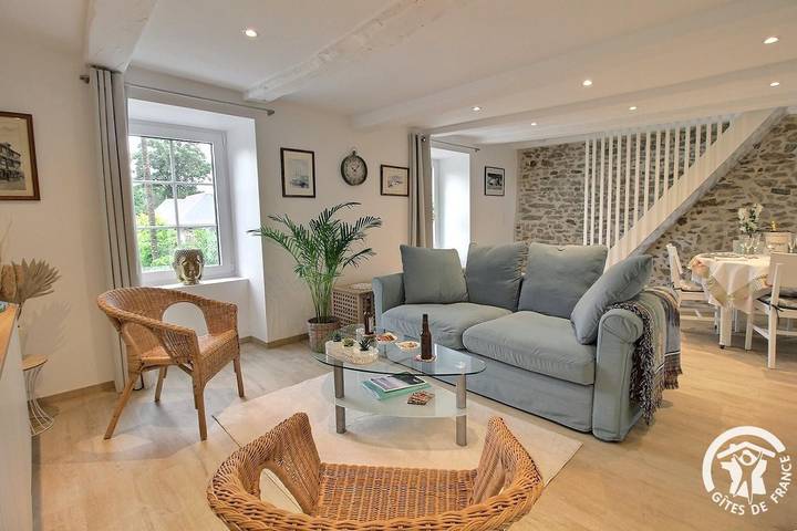 Gîte pour 2 personnes, avec Jardin à Plouër-sur-Rance