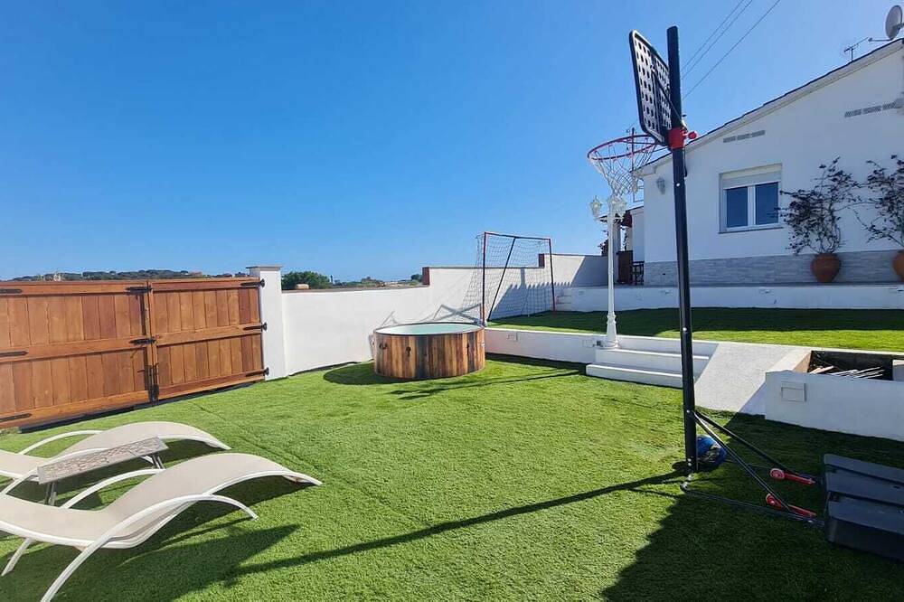 La mediterranea costa brava Barcelona in Palafolls, Costa del Maresme