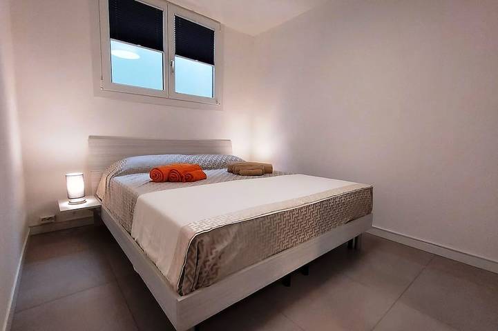Villa Massimiliano - mit eigenem beheizten Pool und Garten in Manerba del Garda, Gardasee-Berge