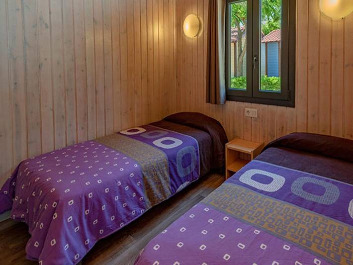 Camping für 6 Personen, mit Terrasse in Katalonien - 4