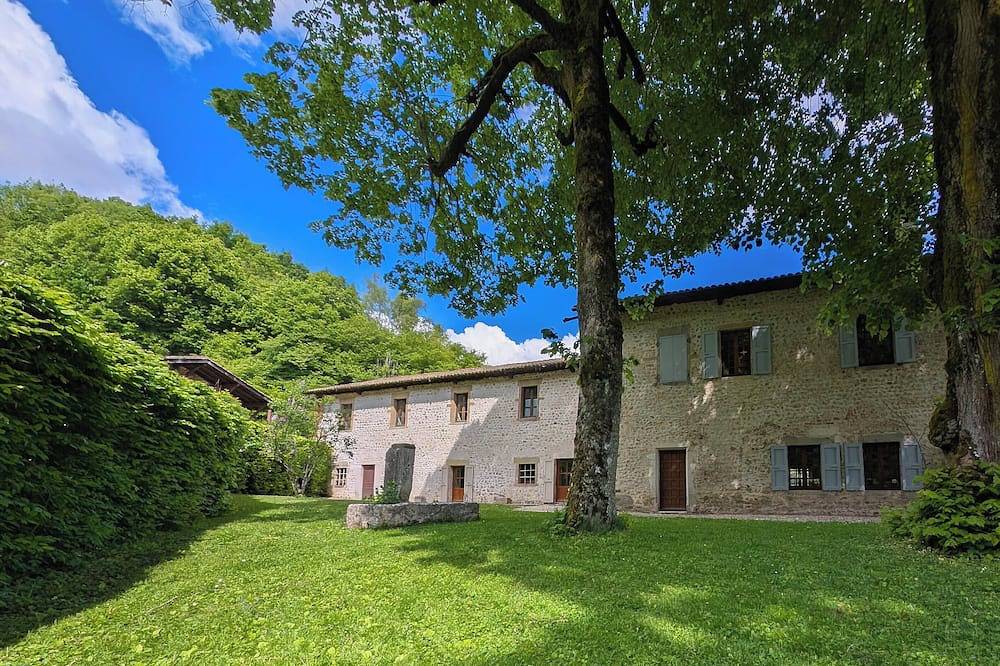 Casa vacanza a Isère a partire da 321€ a notte
