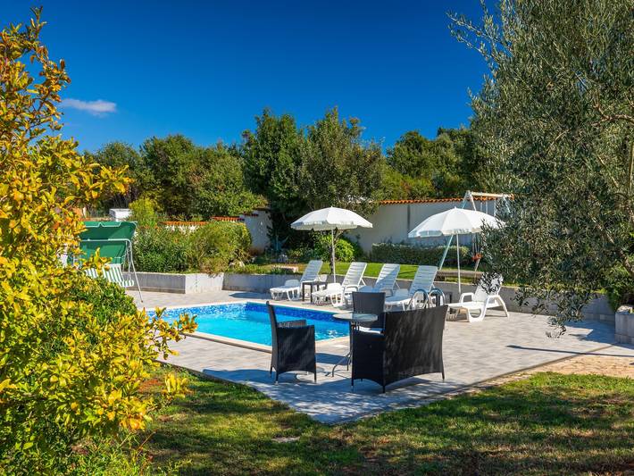 Ferienhaus in Šegotići mit privatem Pool in Marčana, Südküste Istrien