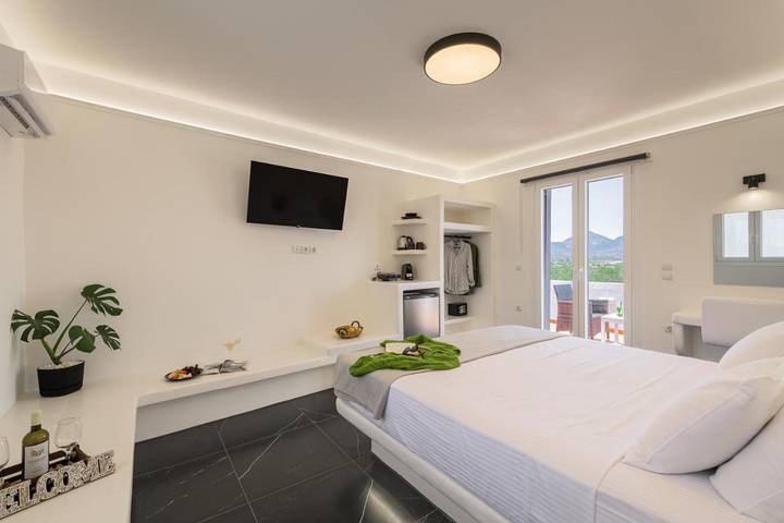 Maison d’hôte pour 2 personnes, avec jardin et vue dans Milos - 2