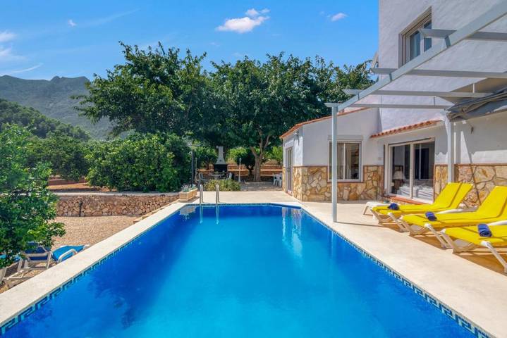 Chalet para 6 personas, con Balcón y Terraza además de Jardín y Piscina en Provincia de Valencia