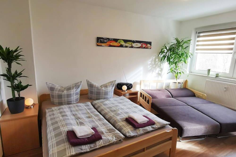 Ganze Wohnung, Ferienwohnung/App. für 2 Gäste mit 30m² in Radebeul in Radebeul, Meißen Region