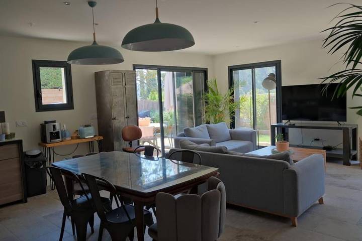 Villa pour 6 personnes, avec jardin et piscine à Aix-en-Provence - 4