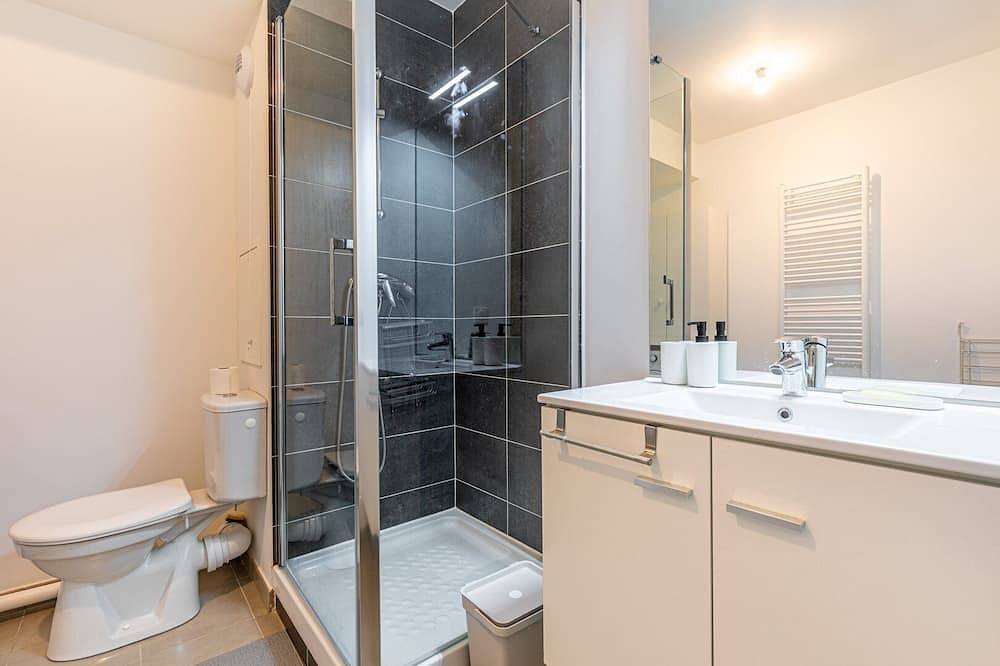 Appartement entier, Guestready - Joli Studio lumineux avec balcon in Nanterre, Hauts-de-Seine