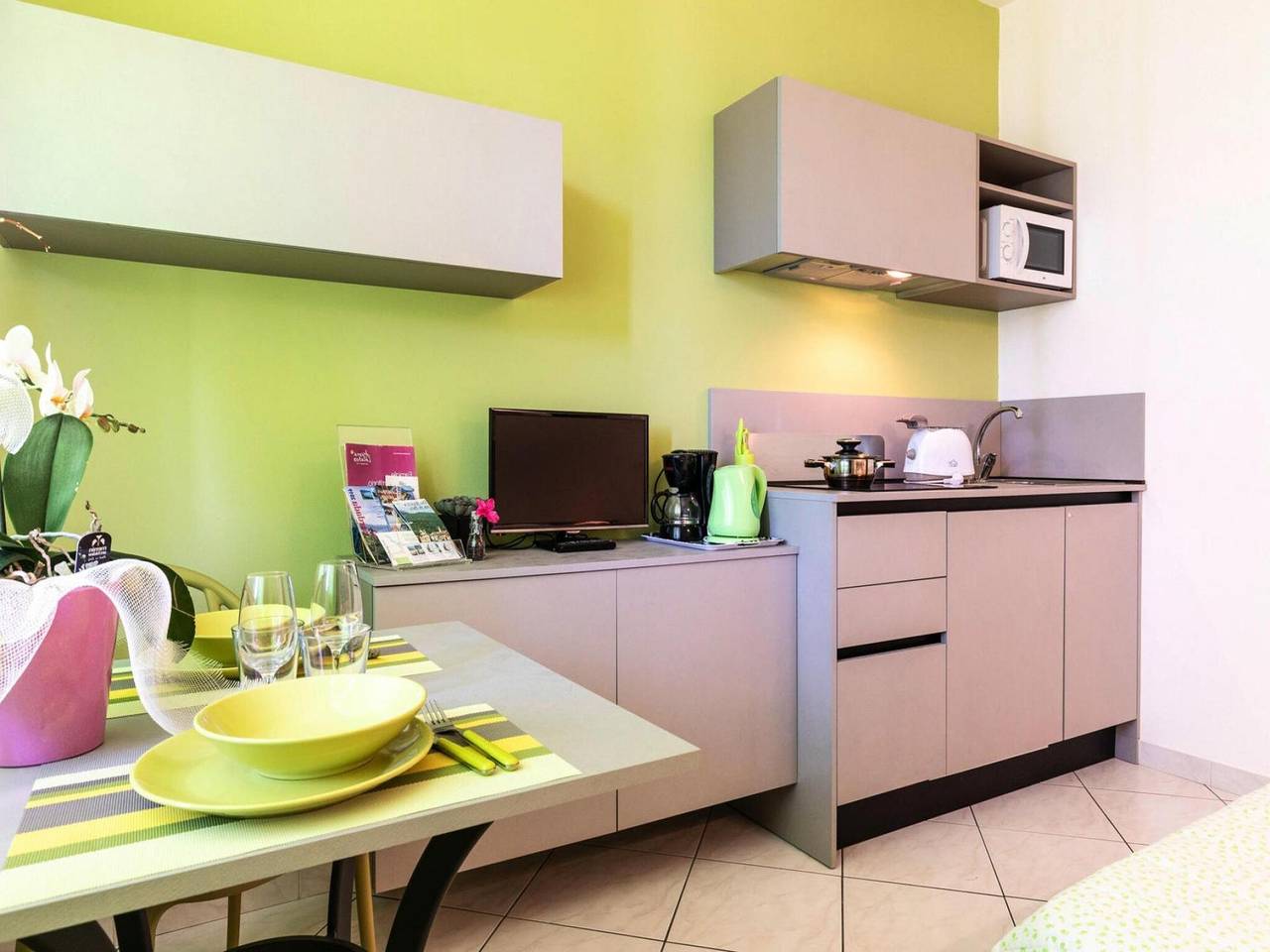 Ganze Wohnung, Residence Casa & Vela mit Privatstand in Oggebbio in Oggebbio, Oggebbio Gemeinde
