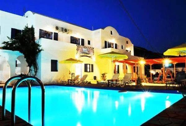 Appart’hôtel, avec Balcon et Jacuzzi ainsi que Terrasse et Jardin