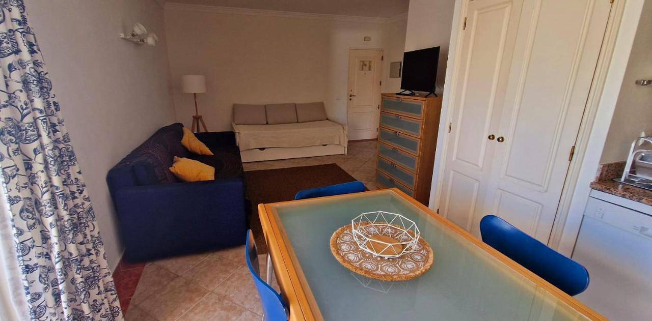 Apartamento inteiro, Praia Oura Sunset in Albufeira, Albufeira e Olhos de Água