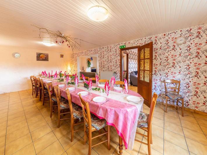 Location de vacances pour 18 personnes, avec jardin et terrasse dans Montleban - 3