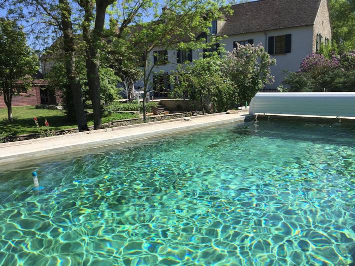 Chambre d’hôte pour 3 personnes, avec piscine et jardin, animaux acceptés à Houdan