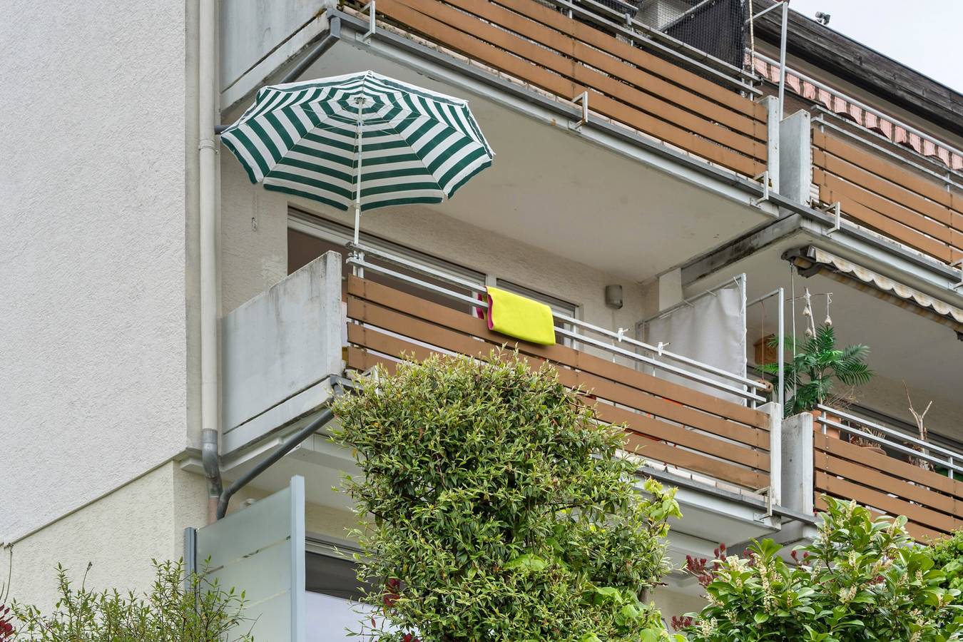 Ganze Wohnung, Ferienwohnung 'Traumblick' mit Bergblick, Balkon und Wi-Fi in Bad Liebenzell, Nordschwarzwald