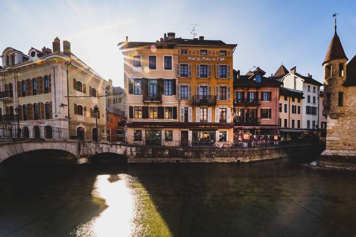 Gîte pour 4 personnes, avec balcon, adapté aux familles à Annecy - 4