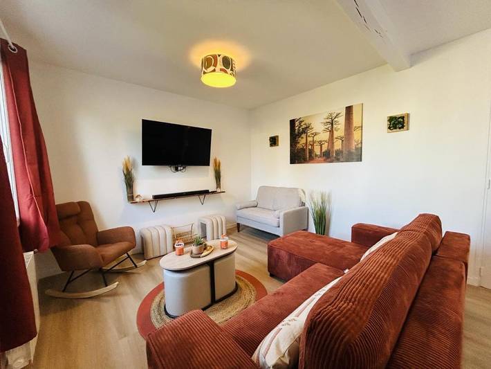 Location de vacances pour 12 personnes, avec terrasse à Les Ponts-de-Cé - 4