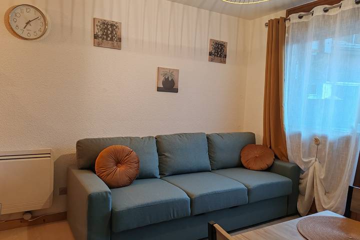 Appartement entier, Appartement 3★ avec terrasse au pied des pistes in La Clusaz, Région d'Annecy
