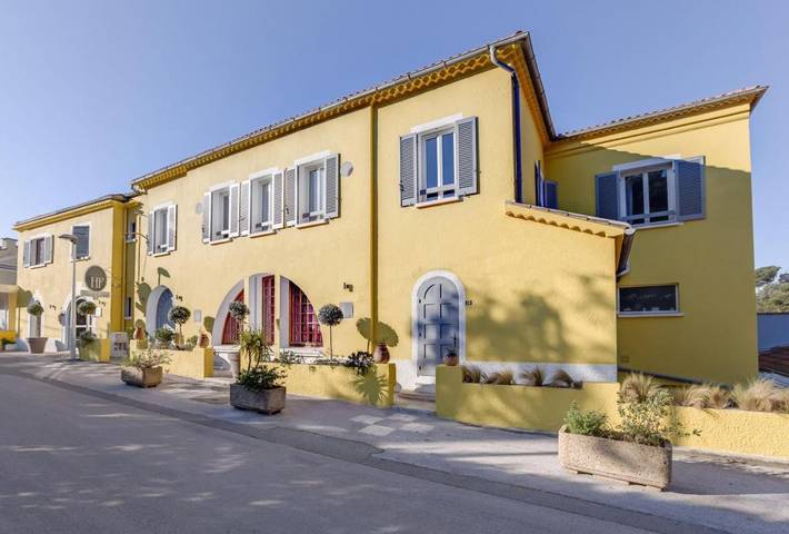 Hôtel pour 2 personnes, avec sauna et jardin, animaux acceptés dans Plage de La Fossette - 3