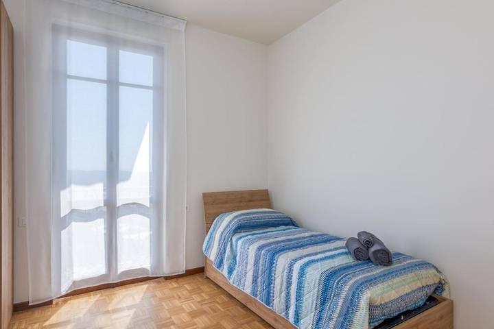 Gîte pour 6 personnes, avec jardin ainsi que vue sur le lac et vue dans Massino Visconti - 3