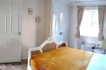 Apartment for 2 People in Kings Langley, Hertfordshire, Photo 2