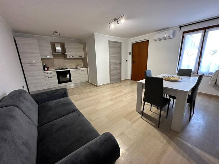 Gîte pour 4 personnes, avec Terrasse ainsi que Jardin et Vue dans Apricena