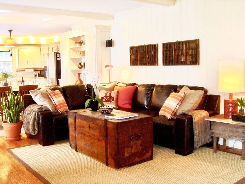 Allegan Acres Private 3 Acres, Pool, Hottub, Kamin, Firepit, Pingpong, Spiele, Strand in Fennville, Allegan County