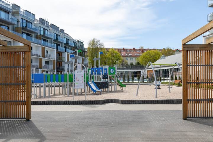 Entire apartment, Comfortable Apartment | Pool and Gym | 1 km to the Beach in Kołobrzeg, Baltic Sea Pomerania
