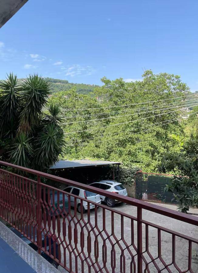 Appartamento intero, Three-Bedroom Apartment in Pimonte, Monti Lattari