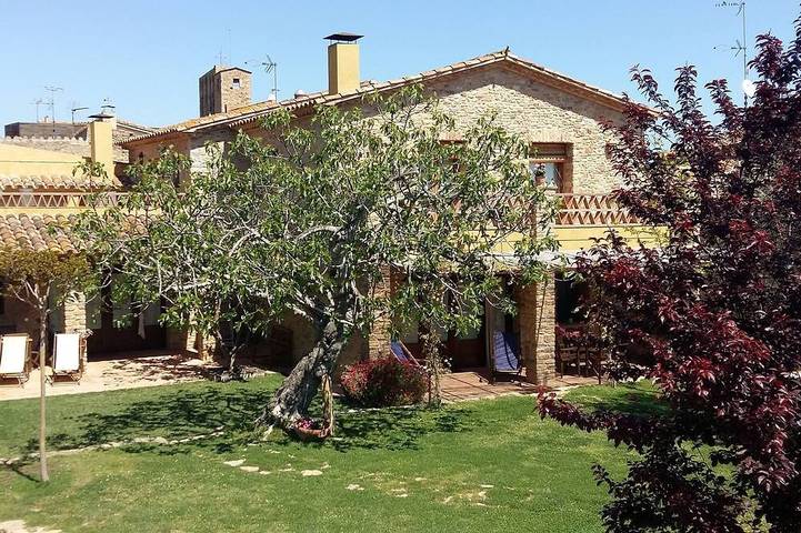 Location de vacances pour 8 personnes, avec balcon et jardin sur la Costa Brava