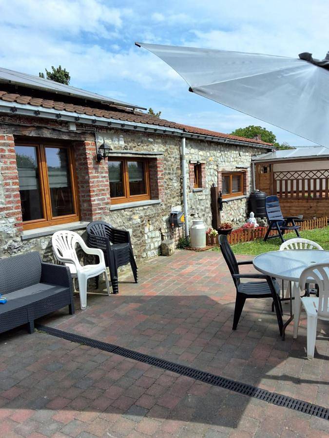 Location de vacances pour 4 personnes, avec vue et jardin dans Brugelette - 4