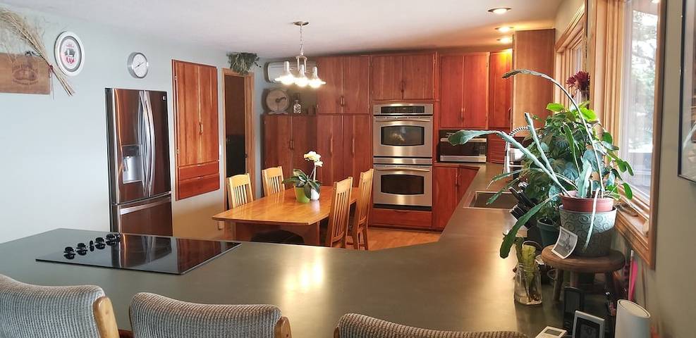 Ferienhaus für 9 Personen, mit Terrasse und Garten - 1