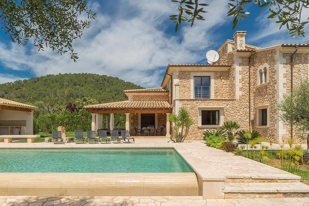 Premium: Grand And Elegant Villa in Crestatx, Sa Pobla