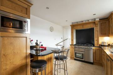 Log Cabin for 5 People in Lancashire, Photo 4