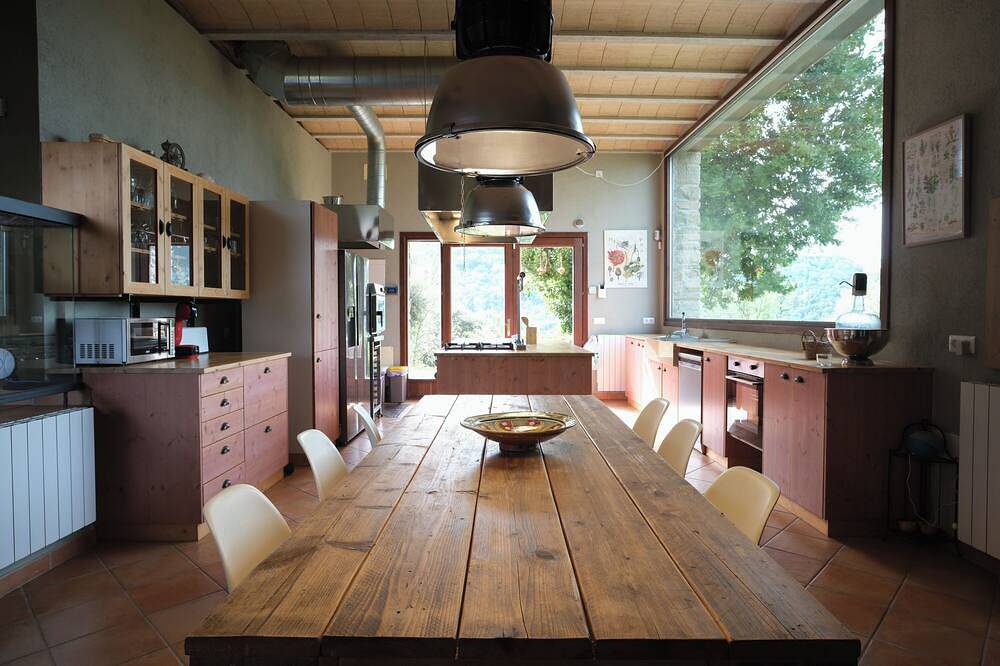 Rural house in the middle of nature, La Garrocha. Arc de Can Puig. Besalú. in Sant Ferriol, Garrotxa