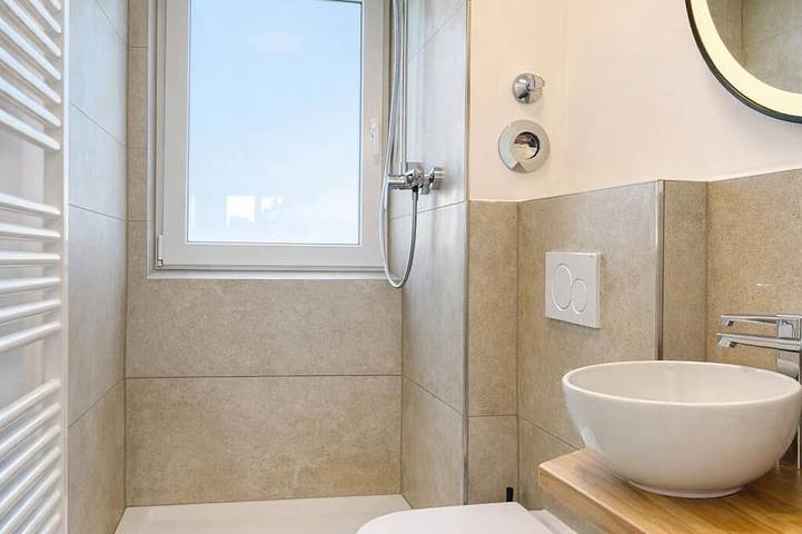 Ganze Wohnung, Modernes Apartment mit Balkon & Wohlfühl-Ambiente in Augsburg, Bayerisch Schwaben
