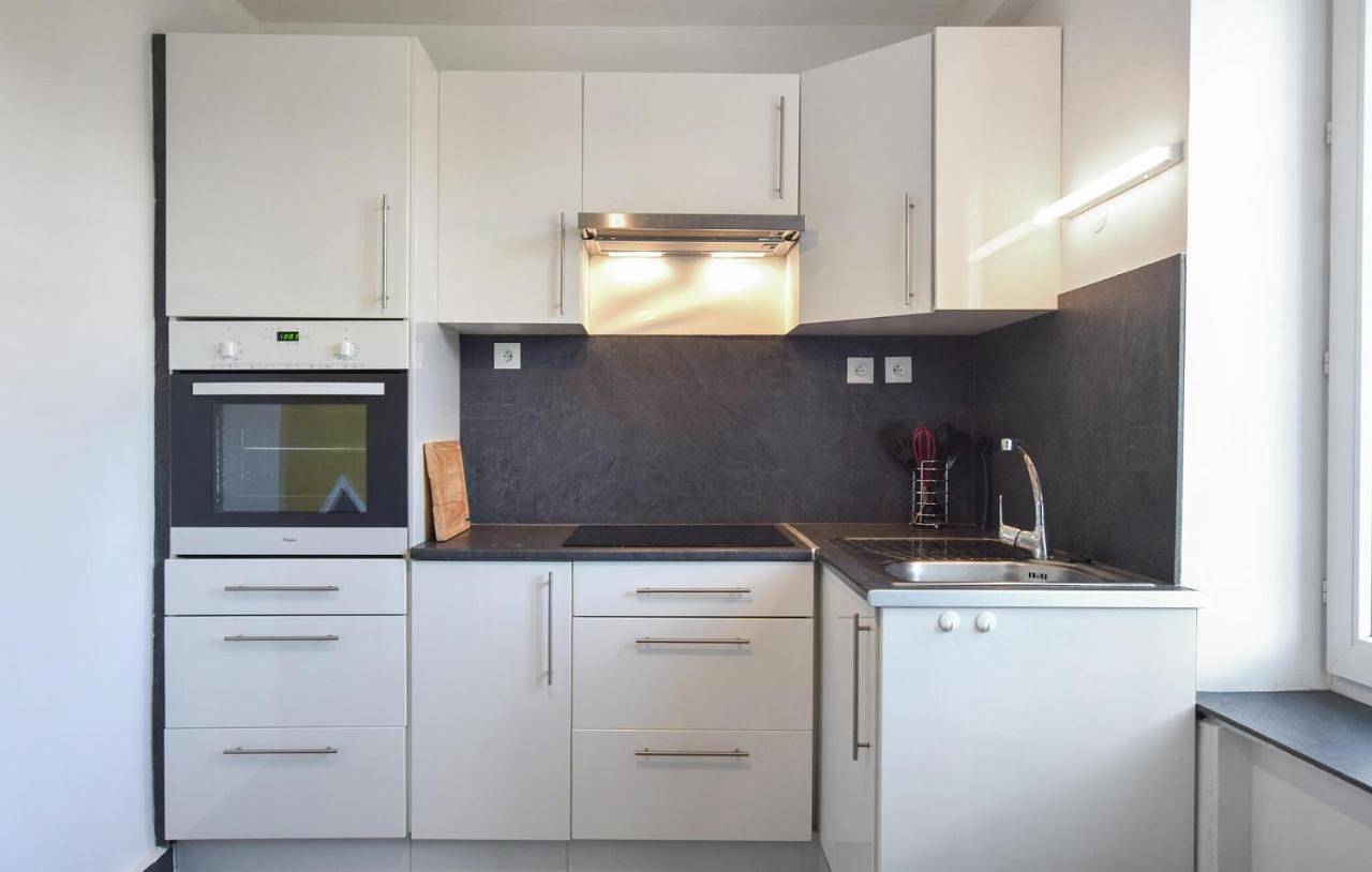 Three-Bedroom Holiday Home in Saint-Marcouf, Cherbourg und Umgebung