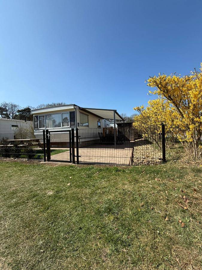 Location de vacances pour 5 personnes, avec piscine et jardin ainsi que vue et bassin pour enfant dans Nijverdal - 2