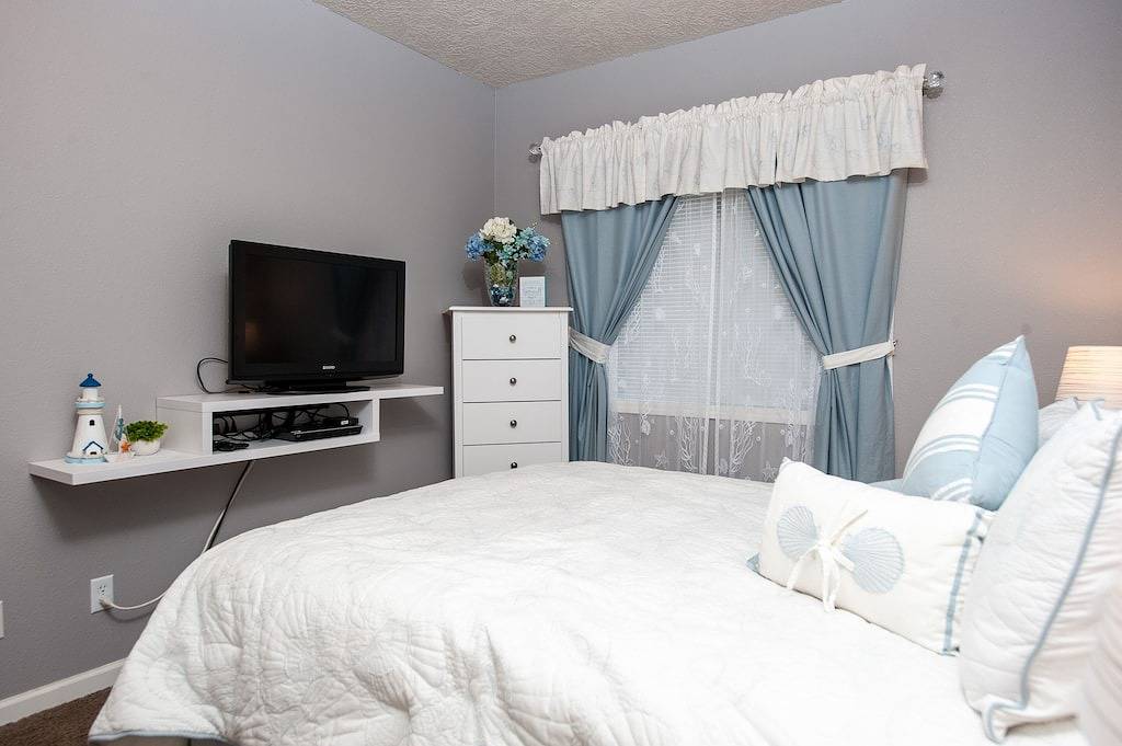 Ganze Wohnung, * Promo!* Schöne Oceanfront Condo, Wifi, Hdtv, Dvd, Whirlpool und Innenpool! in Depoe Bay, Lincoln County (OR)