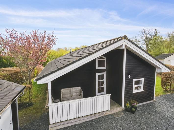 Ferienhaus für 8 Personen, mit Terrasse und Sauna in Loddenhøj