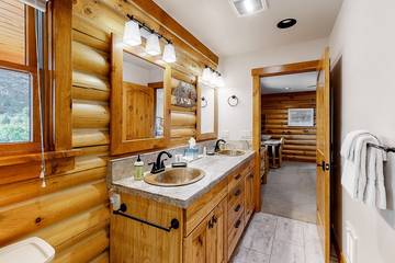 Vacation House for 6 Guests in San Juan National Forest, La Plata County, Picture 4