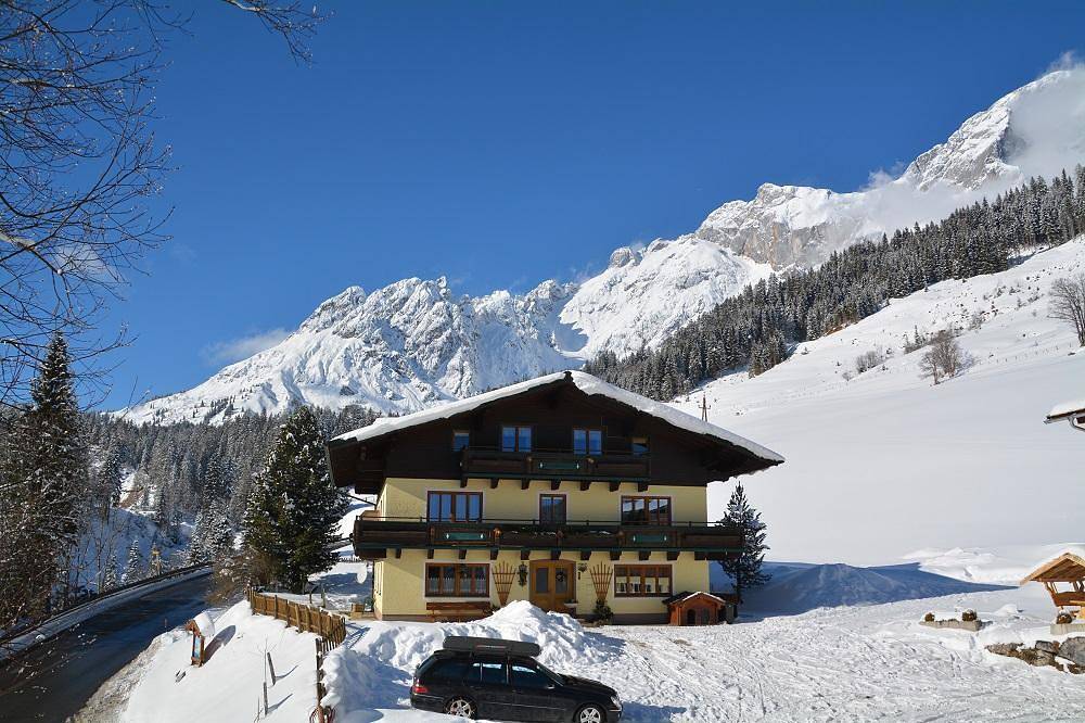 Ganze Ferienwohnung, Doppelzimmer mit Dusche, Wc in Mühlbach am Hochkönig, Ski Amadé