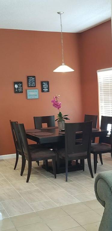 Location de vacances pour 8 personnes, avec piscine ainsi que terrasse et jardin à San Antonio - 2