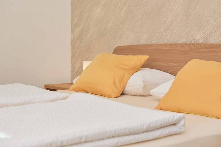 Gîte pour 5 personnes, avec balcon à Molveno - 4